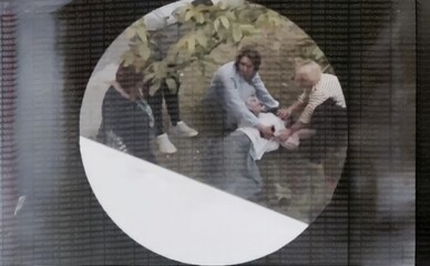 У Києві 14-річна школярка випала з вікна третього поверху