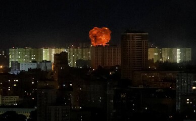 Під час нічної атаки на Київ постраждали двоє підлітків