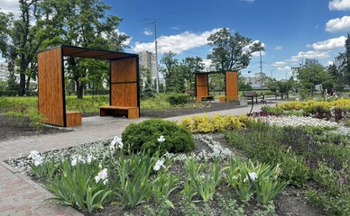 На Березняках открыли новый мини-сквер ко Дню Киева