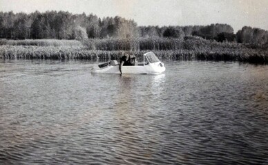 В Днепре восстановили уникальный самодельный автомобиль-амфибию советских умельцев