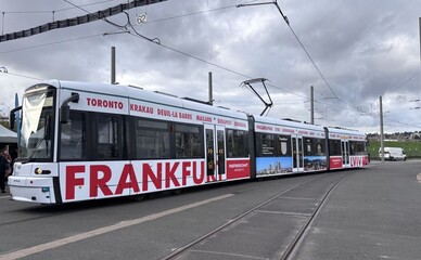Франкфурт запустив трамвай із пейзажами Львова