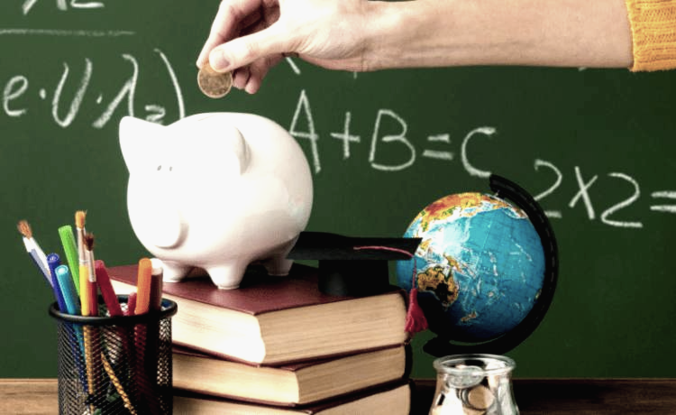 Минобразования представило четыре модели оплаты труда для учителей