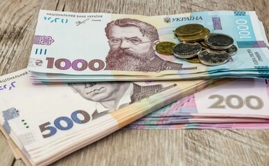 У Києві виплатять по 40 тисяч гривень за затоплені через обстріли квартири