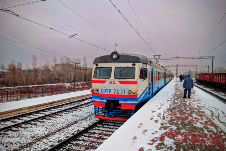 Укрзализныця меняет маршруты электричек на Харьковщине из-за атаки дронов