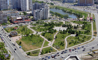 У Києві викрили розтрату мільйона на реставрації парку Позняки