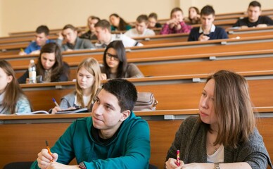 В Україні запровадять трирічний бакалаврат після 12-річної школи