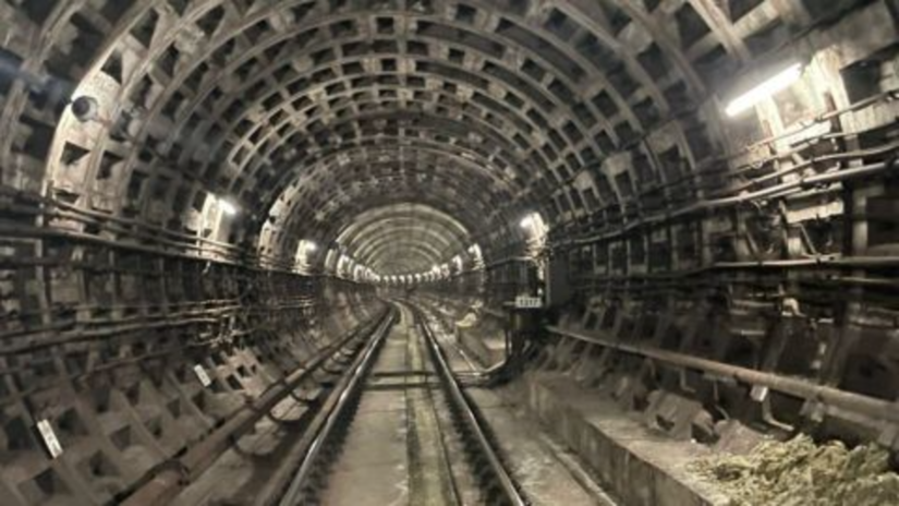 Туннель метро между «Шевченко» и «Почайной» просел на 34 см