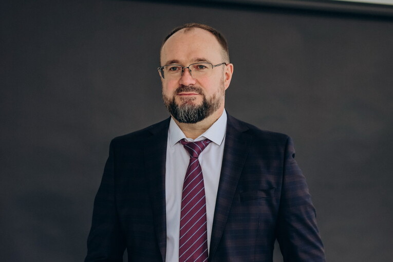 Юрист объяснил, можно ли не заверять распечатку из «Резерв+» у нотариуса