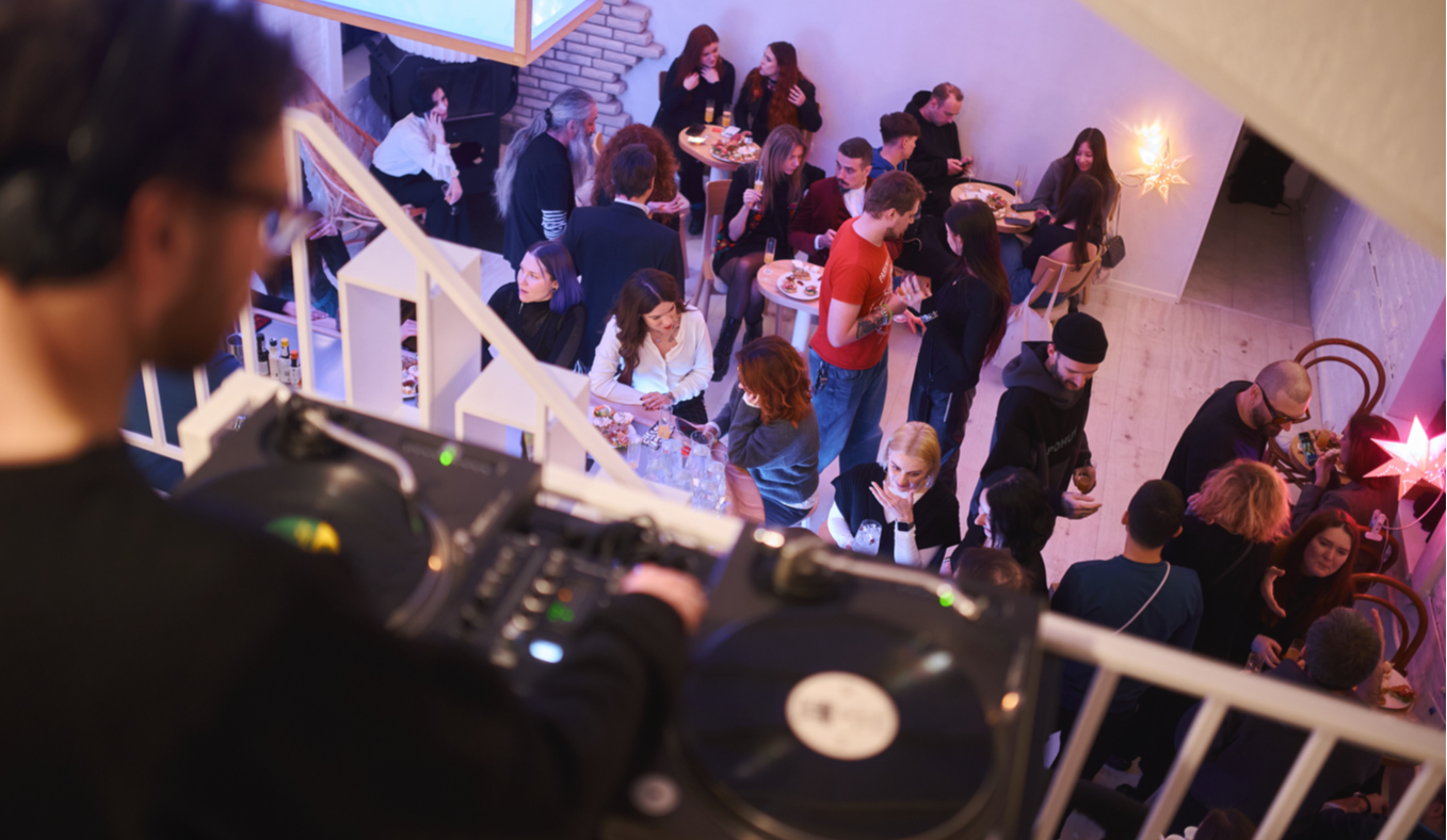 Новое место: в центре Киева открыли спикизи бар Люмен с авторскими коктейлями фото 1