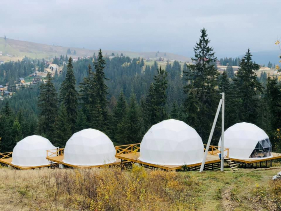 Глемпінг може виглядати так. Подивимось...