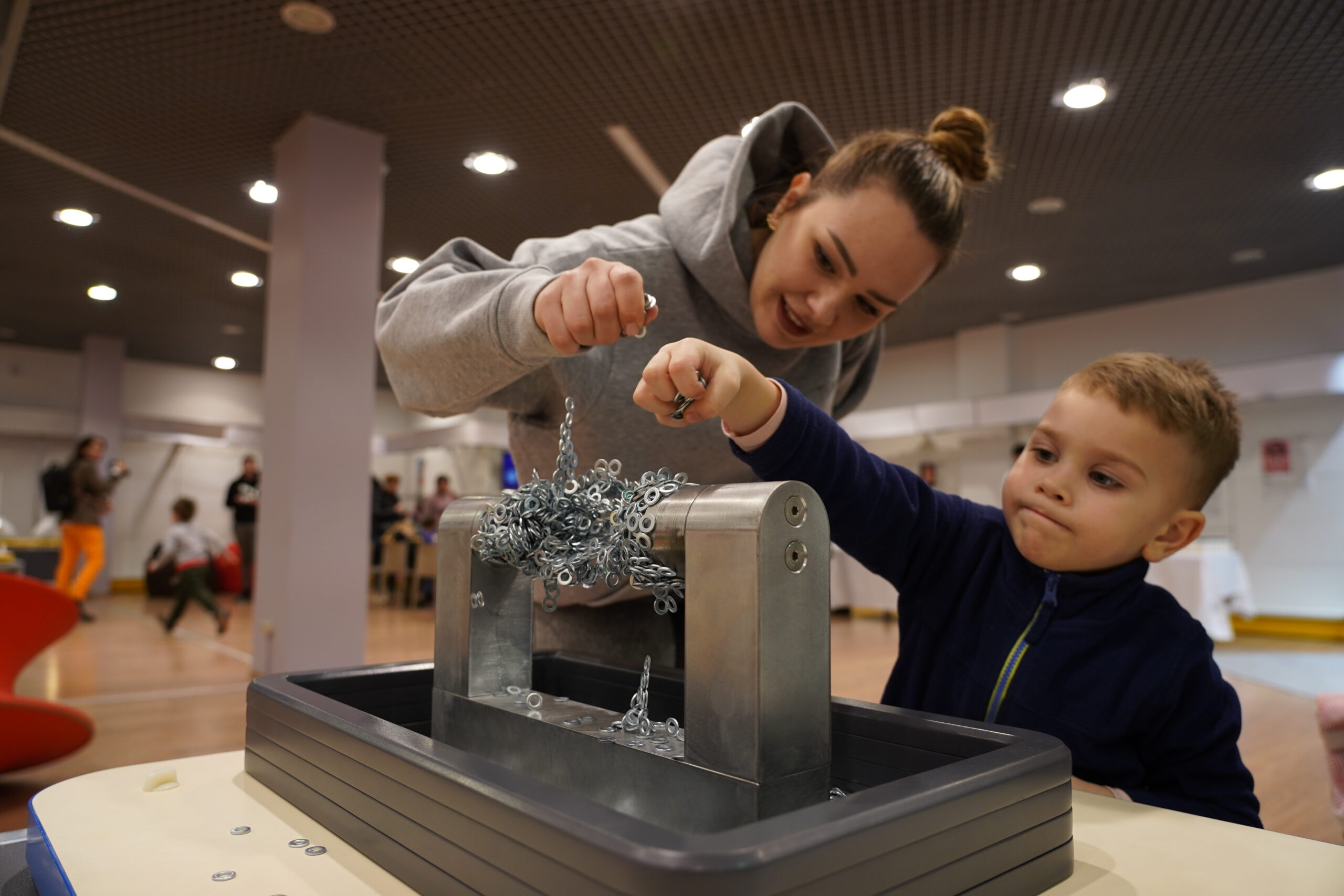 В Києві відкрився перший науковий мобільний музей на колесах фото 1