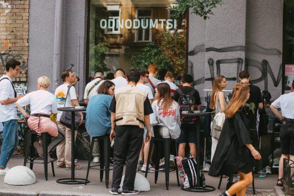 Де у Києві послухати вініл: атмосферні заклади для меломанів фото 6 5