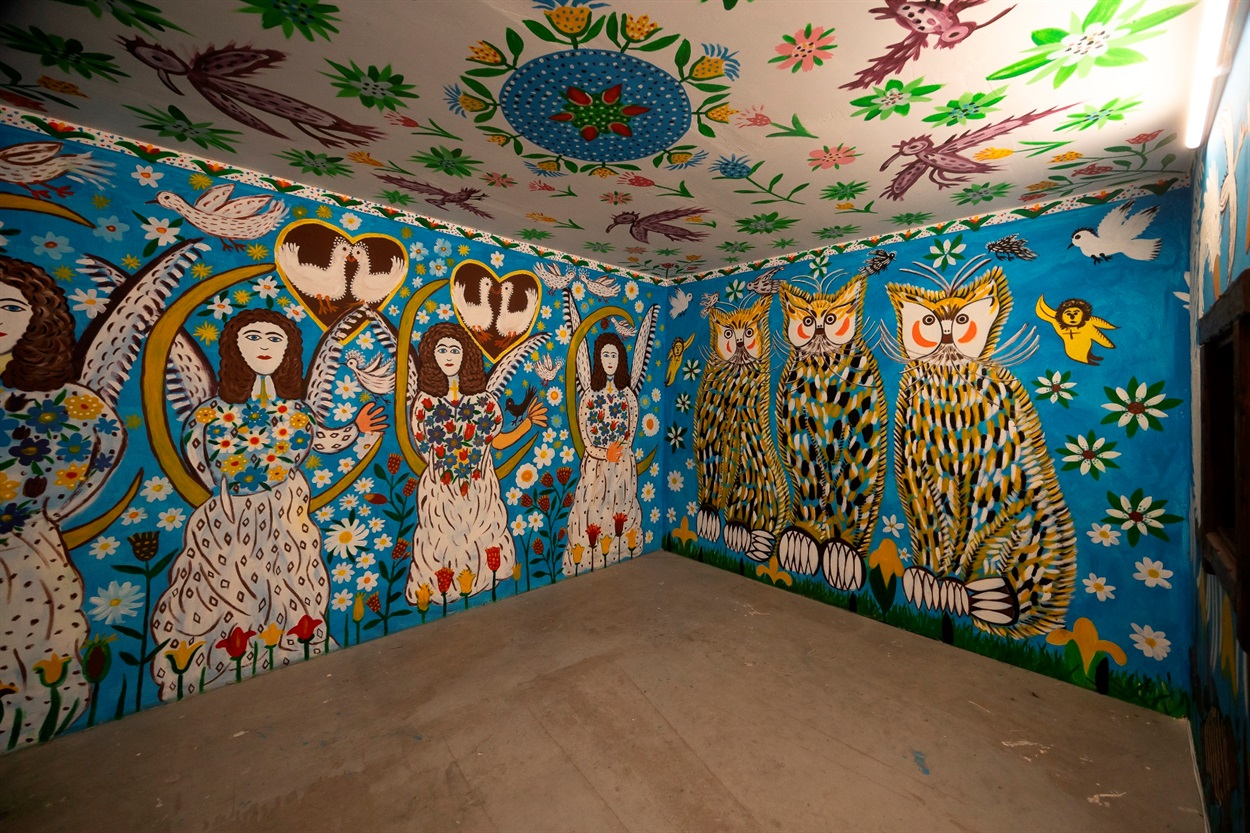 Хата Поліни Райко на виставці Wow Ukraine