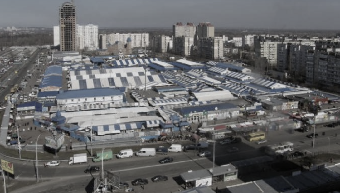 На місці ринку "Оболонь" хочуть побудувати ТРЦ та п'ять 25-поверхових будинків фото 1