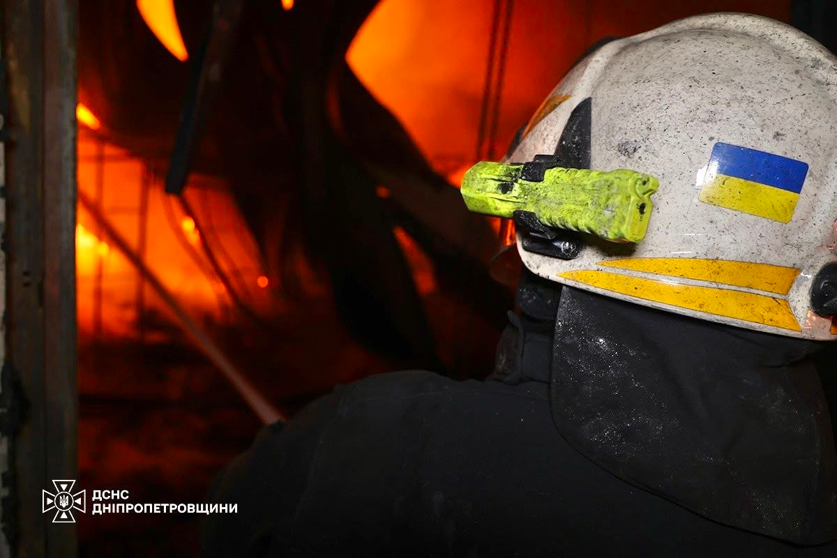 Россия ночью атаковала Украину 255 дронами &mdash; на Днепропетровщине погибли двое человек фото